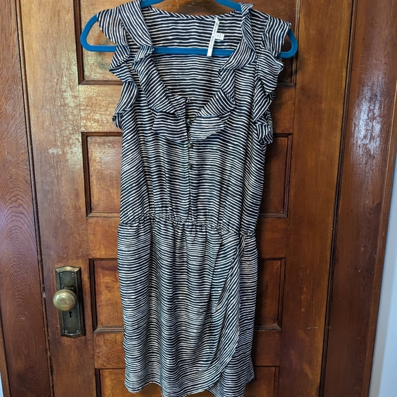 Collective concepts dress - Picture 1 of 4